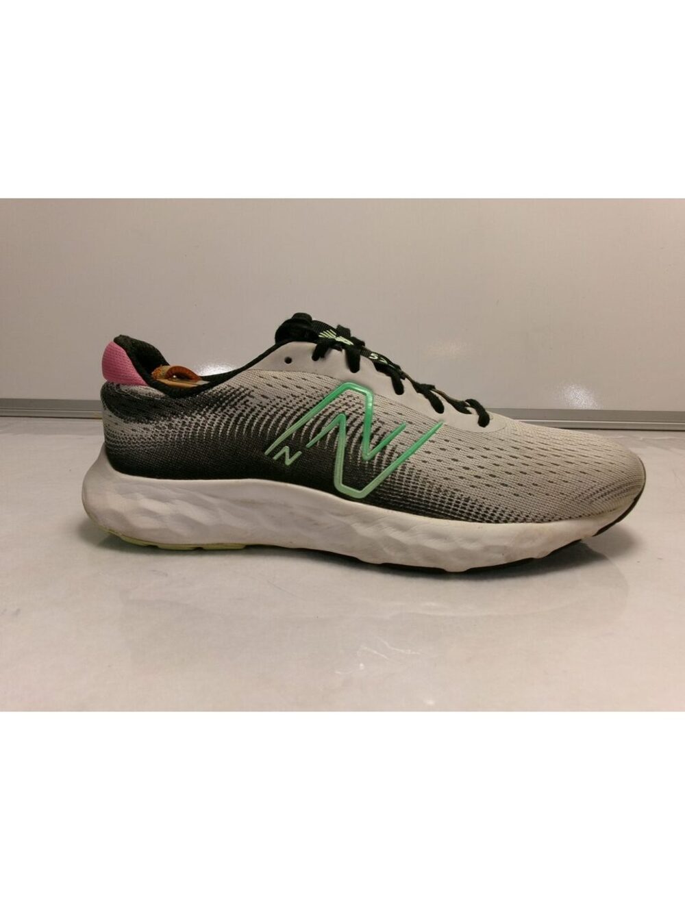 New Balance 520 Women's Running Shoes Gray Green Pink Size 8